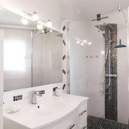 Villa La Cavayere Swimming Pool Air Conditioning