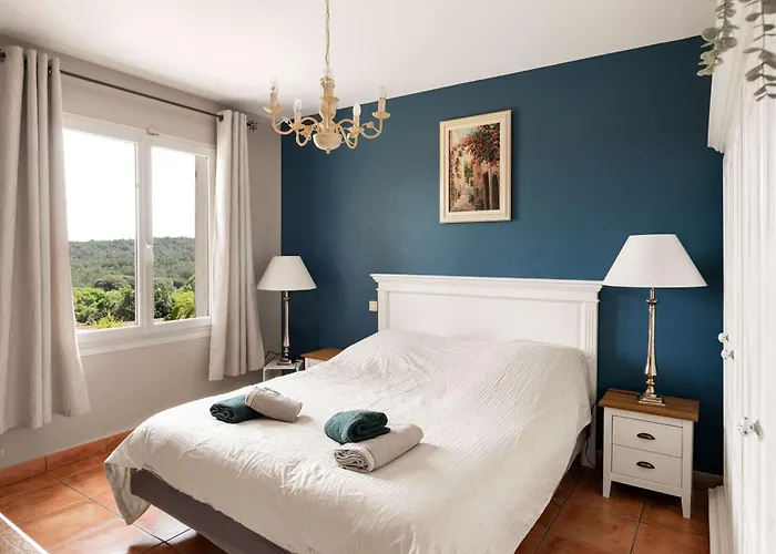 La Cavayere Swimming Pool Air Conditioning * Carcassonne